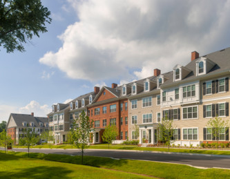 Exterior image of Creekstone Village apartments in Pasadena, MD